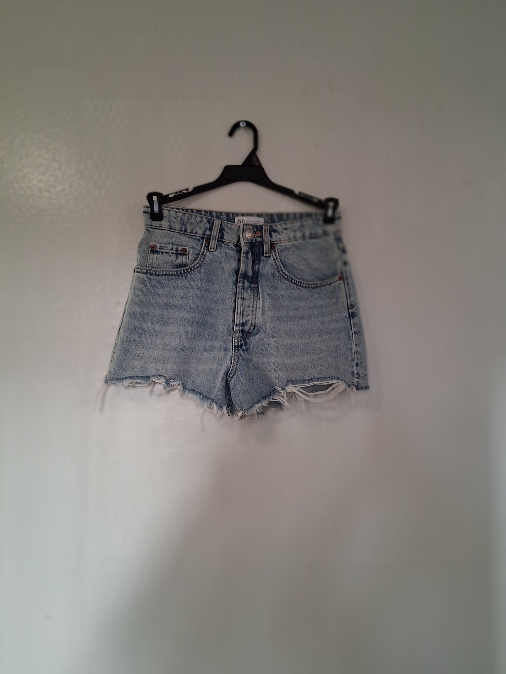 Zara Light Blue Frayed Hem Denim Shorts
